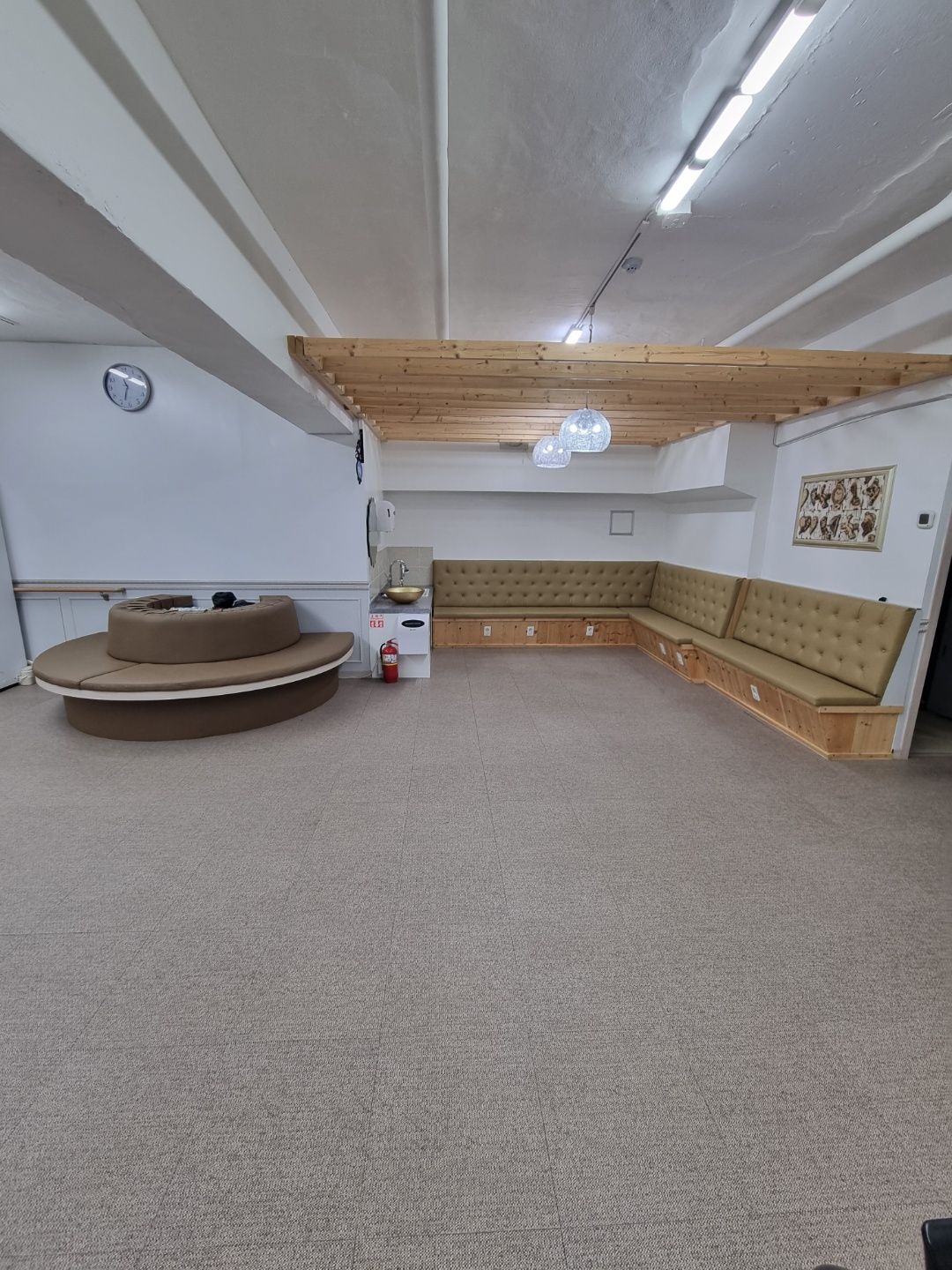 2000769928_Ol1ni8aX_e62aa1fab2f5836fa570324cf89cd253df064d58.jpg 이미지크게보기