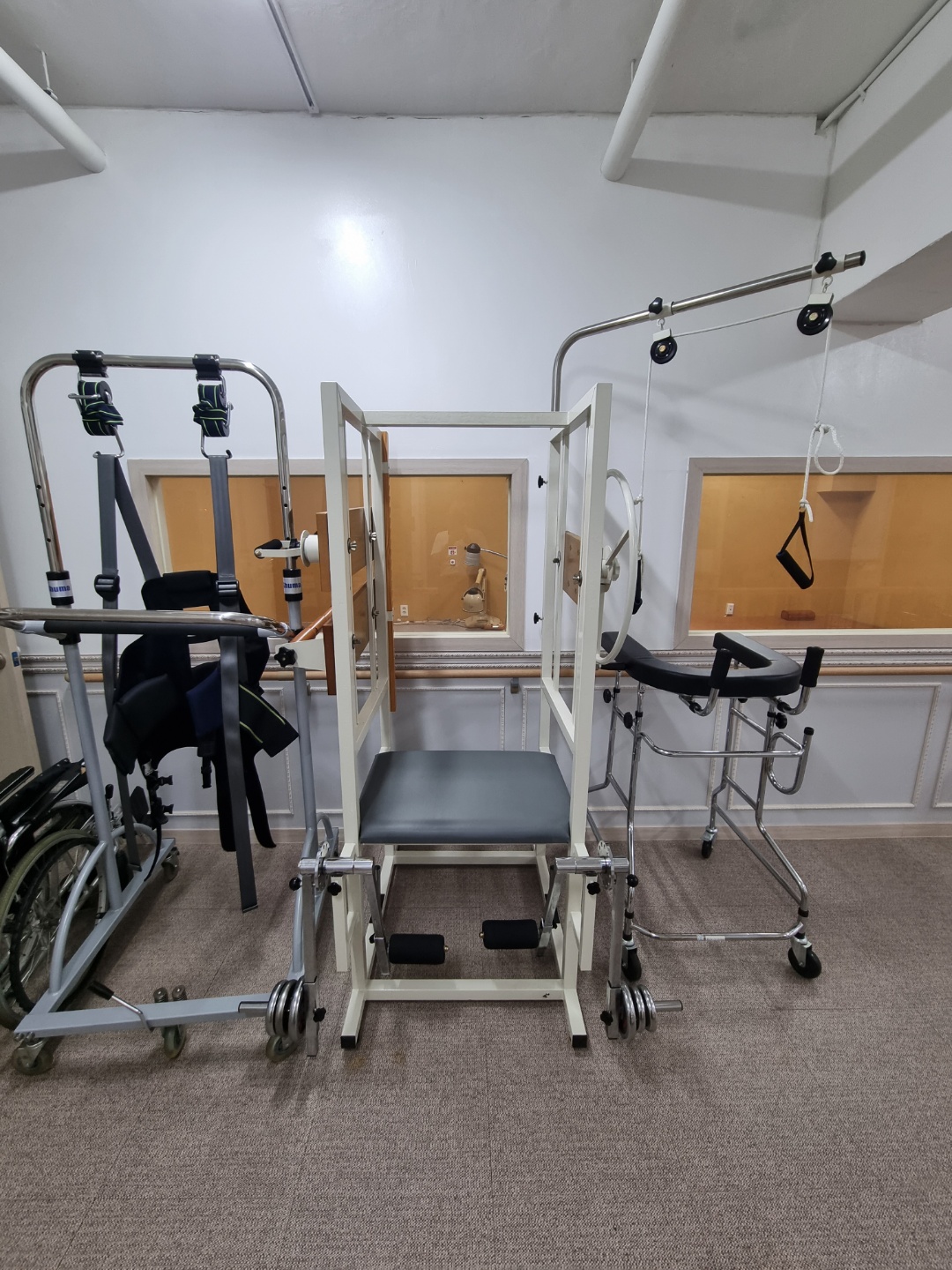 2000769928_fvEiKIj4_e6145e0a760bb7e433ef75da4155d6495aa4663b.jpg 이미지크게보기