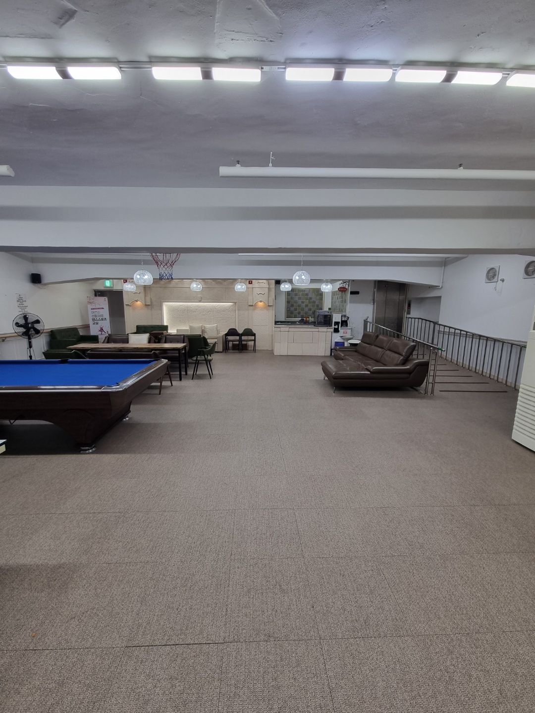 2000769928_gN3LyCHZ_e8a688c8a97f72ffc692204612e71dba2f753b49.jpg 이미지크게보기