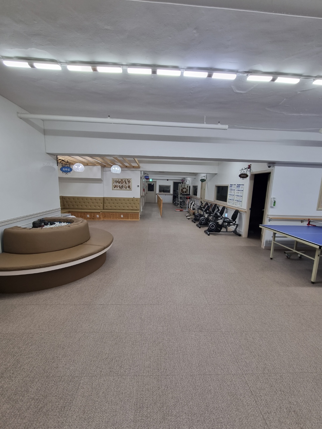 2000769928_ufUFXWCd_eb062fdf65fb216c7309591305502655990ea853.jpg 이미지크게보기